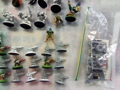 Warhammer 40K Orcs and vehicles
